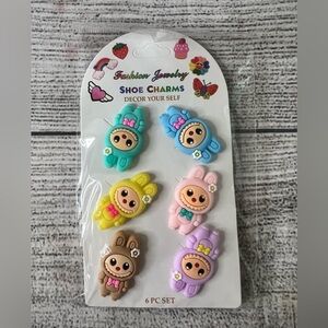 Fashion Jewelry Colorful Shoe Charms Set Tending Monsters